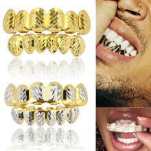 Aangepaste gouden zilveren hiphop tandmonden caps boven - en onderkant grillset tandheelkundige hulpmiddelen