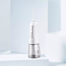 USB-wiederaufladbarer Wasserflosser Tragbarer Dental-Wasserstrahl 300 ml Wassertank Wasserdicht Zähneputzer