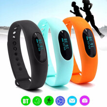 Braccialetto intelligente impermeabile Bluetooth 4.0 con pedometro monitor del sonno orologio da polso tracker di fitness