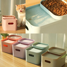 Distributore automatico di acqua filtrata da 2 litri per cani e gatti ciotola per acqua e cibo alimentatore per cani da caccia in PP