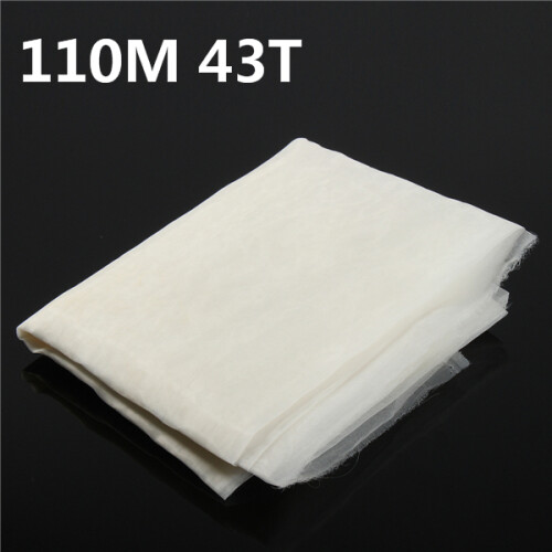 110M 43T Polyester Zijdezeefdruknetstofblad 3 Yards