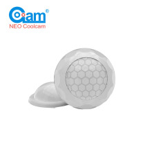 NEO COOLCAM NAS-PD02Z Nuovo sensore di movimento PIR Z-wave per sistemi di allarme e automazione domestica.