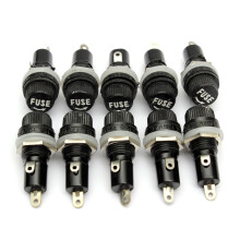 10 Pezzi di portafusibili in glass montati su pannello electric per radio auto stereo 5x20mm