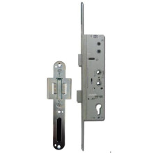 YALE Doormaster Lever Operated Latch and Deadbolt 45mm Backset 20mm Faceplate