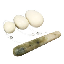 Jade Stein Ei Yoni Ei Massage Stein 3 Stücke Natürliche Chakra Heilung Yoga Übungs Eier zur Stärkung der Beckenmuskulatur Kegel Übung Handmassage