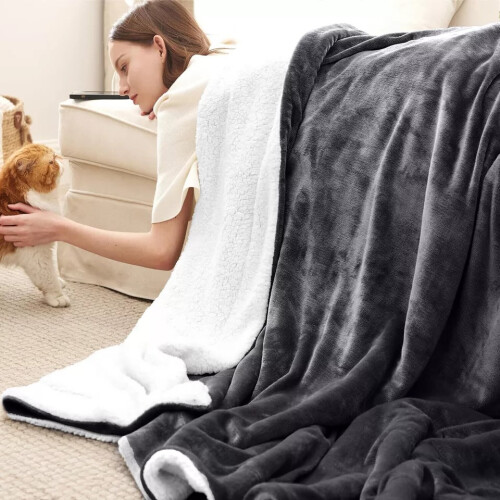 (Double: 150X200 cm) Grey Sherpa Fleece Blanket Warm Thick Sofa Bed Throw 2