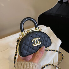 (Section 5) Stylish Letter Diamond Chain Mini Crossbody Bag