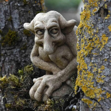 Resin Gargoyle Statuette,gothic Gargoyle Garden Figurine