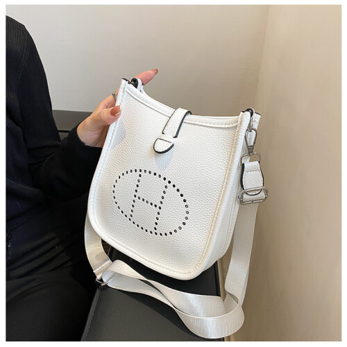 (White) Solid color letter small square bag off-road bag