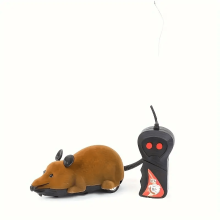 (Brown) Wireless Remote Control Rat Prank Toy - Realistic Cat Teaser & Perfect Gift for Friends (Batteries Not Included)