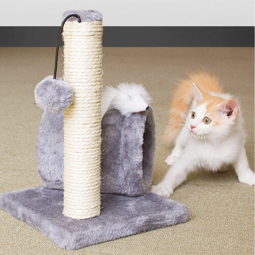 Living And Home Cat Scratching Post Mini Cat Tree with Tunnel & Plush Toys