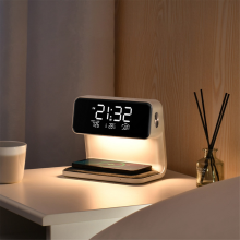 Réveil multifonction avec chargement sans fil 10 W et USB, lampe de chevet à intensité réglable 0–100%