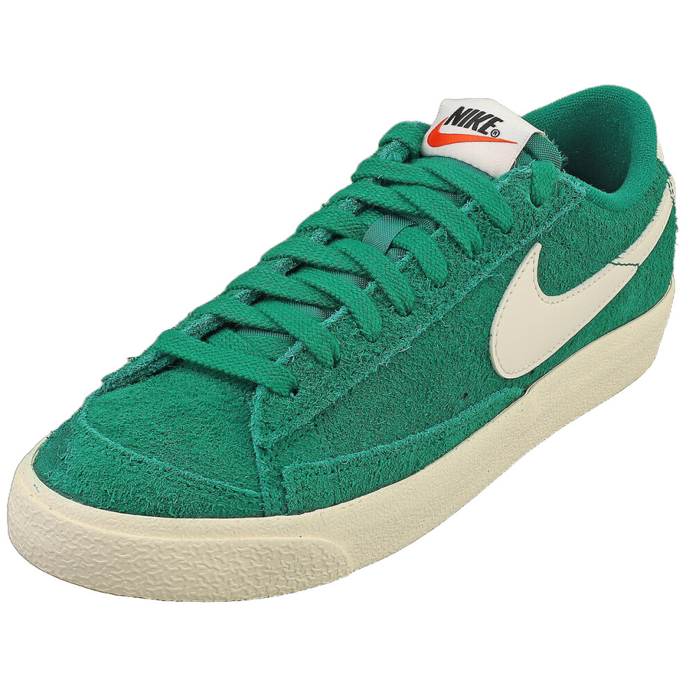 Nike Blazer Low 77 Womens Fashion Trainers in Green White - 8.5 UK