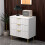 Commode en laque blanche, poignées et pieds dorés, 3 tiroirs 5
