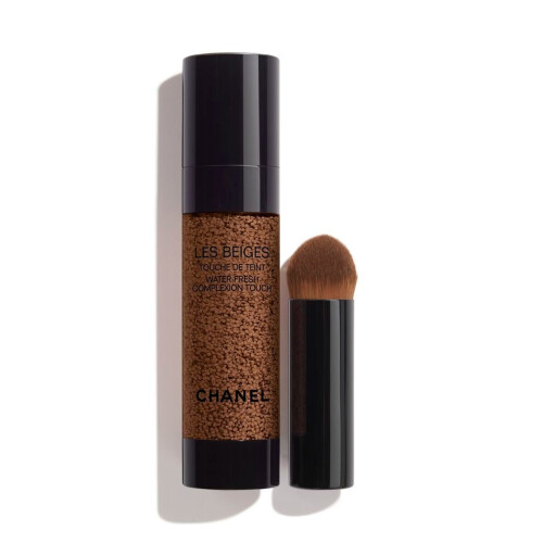 Chanel LES BEIGES water-fresh complexion touch bd121