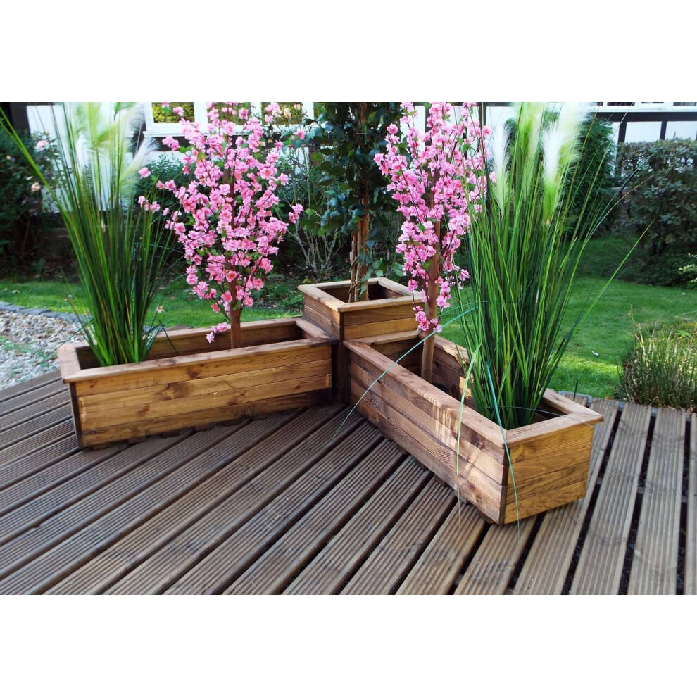 Charles Taylor Corner Planter Set