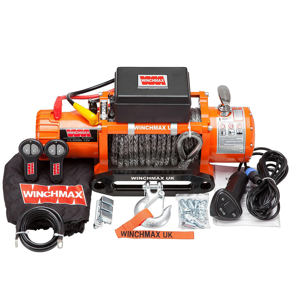13,500lb 12V Electric Winch. 28m x 11mm Dyneema Rope.