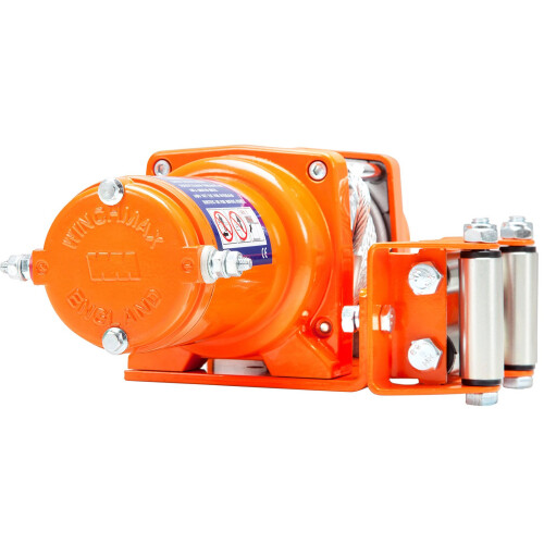 WINCHMAX 3,000lb 12V Winch. 15m x 5mm Steel Rope. 2