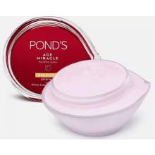 Pond's Age Miracle Wrinkle Corrector Day Cream SPF 18 PA++ 50g with Retinol-C Complex for 24hr anti-aging & radiant skin