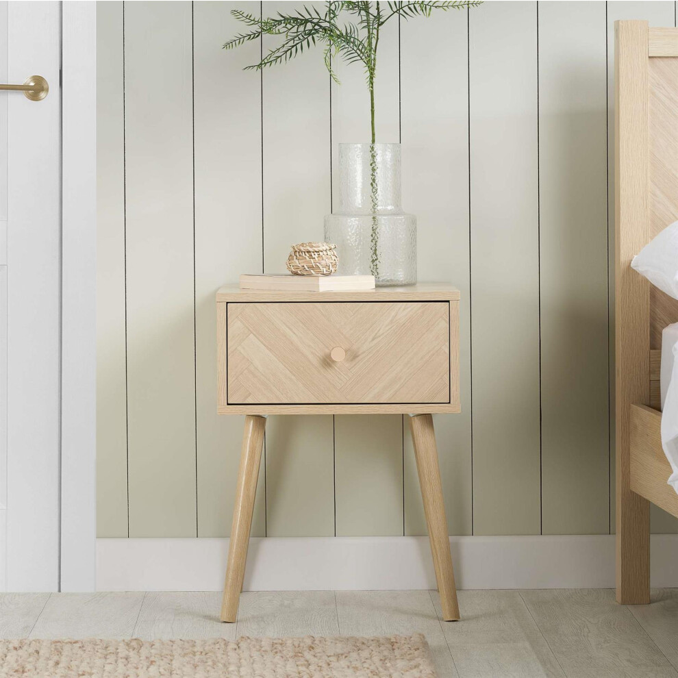 Birlea 1 Drawer Oak Wooden Bedside Herringford Brown