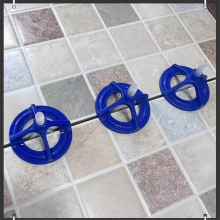 1 jeu de clips et entretoises en spirale pour système de nivellement de carreaux en céramique