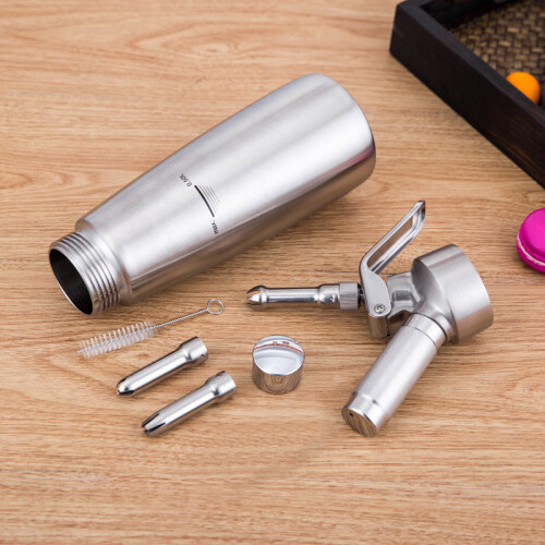 Whipped Cream Dispenser Bundle with Three Nozzles 500ML 1