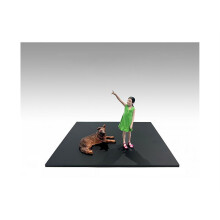 Figure24 Series 1 Figure 703 Set of 2 pieces for 1/24 Scale Models by American Diorama