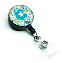 """" Comorile Carolinei Litera C Flori ?i fluturi Teal Blue Blue Insigna Retractabila multicolor (CJ2006-CBR) """"