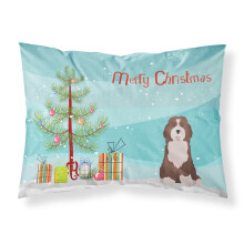 ""Caroline's Treasures Bernedoodle #2 Christmas Tree Fabric Standard pillowcases Multicolor""