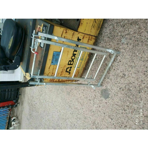 Sheep race hurdle gate 51cm Wide By 90cm Height 2