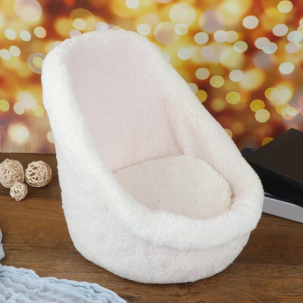 Fauteuil de pose pour nouveau-né, petit canapé blanc, accessoire séance photo bébé, design élégant et confortable, cadeau parfait