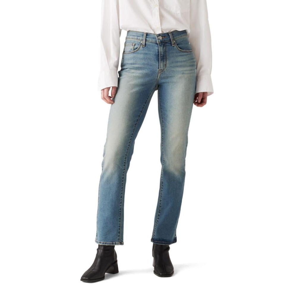 Levi's Women's Classic Straight Jeans Also Available In Plus Cave Wall