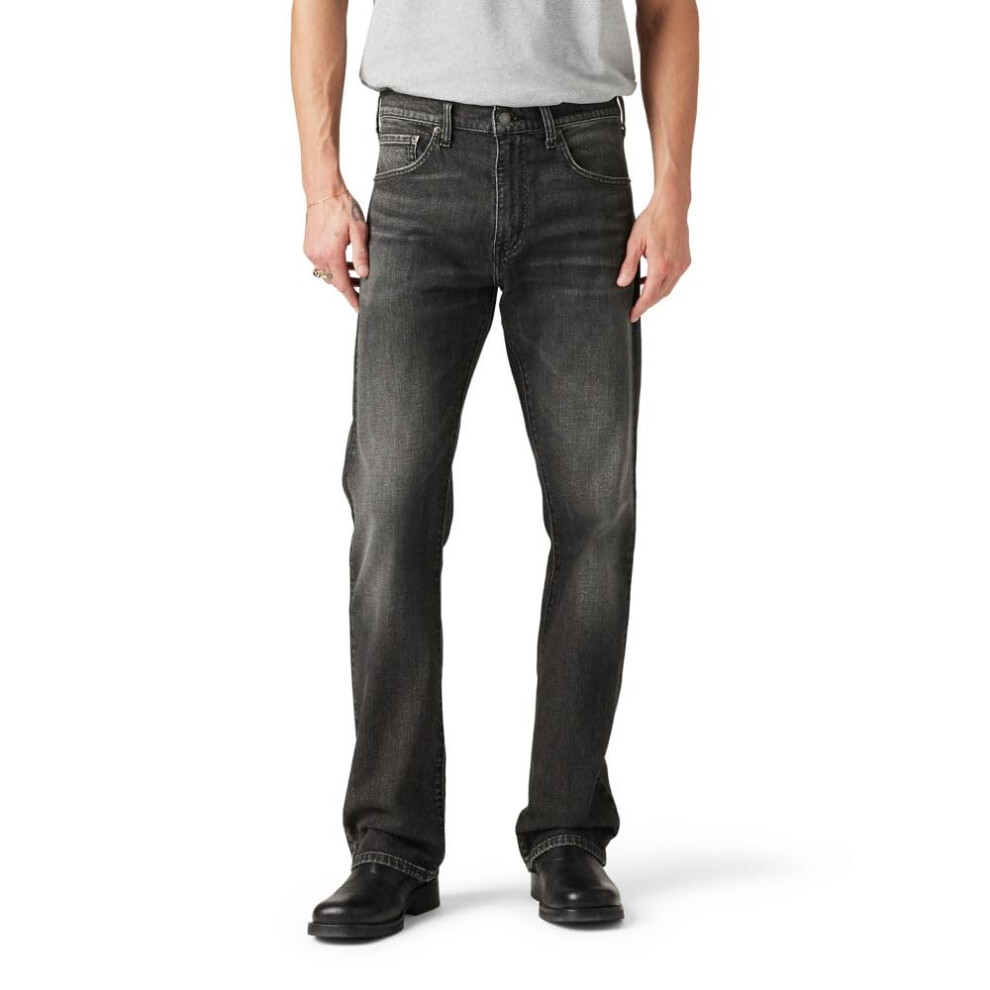 Levi's Men's 517 Boot Cut Jeans Across The Road