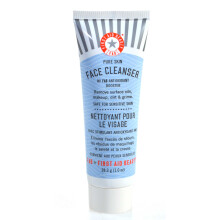 First Aid Beauty Pure Skin Face Cleanser 1.0z (28.3g)