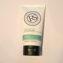 The Real Shaving Company Creme de barbear Double Concentrated ShavingÂ², FÃ³rmula de barbear para peles sensÃveis