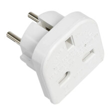 Universal Plug Adapter 3 Pin UK To 2 Pin Euro plug Adapter New
