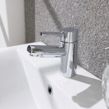 Bathroom Chrome Basin Sink Single Lever Mixer Tap