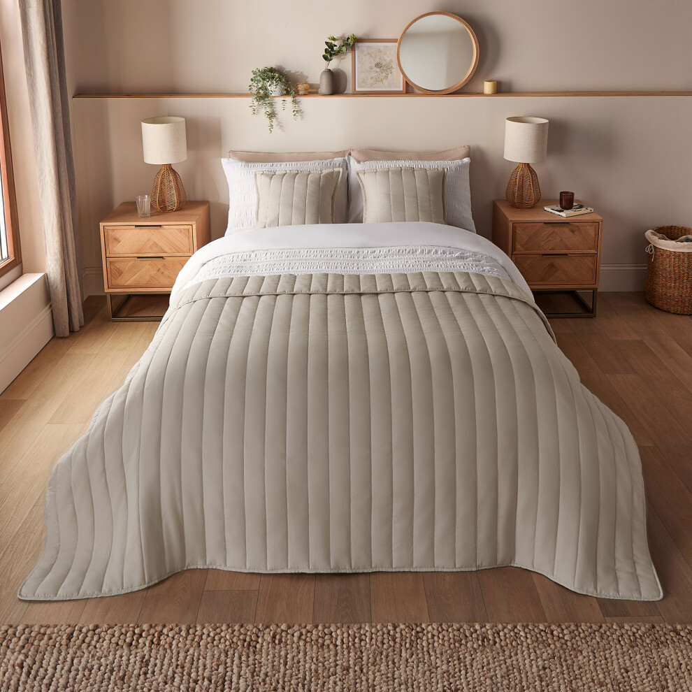 (Bedspread, Natural) Silentnight Supersoft Quilted Cushion or Bedspread