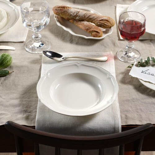 Villeroy & Boch Manoir 18-Piece Dinnerware Set 2