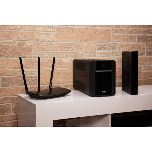 APC - APC Easy UPS BVX Serie BVX1600LI - UPS - 1600VA 2