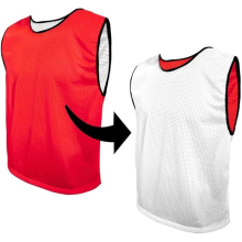 Pack of 10 reversible sports bibs, red/white, junior size (7-12 years).
