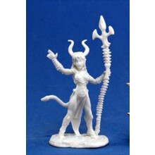 Reaper Sinessa Hellborn Sorceress (1) Miniature