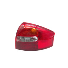 Fanali posteriori lato destro dell'auto, luce di stop, luce di stop per A6 C5 Berlina/Berlina 2003