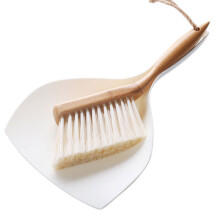 2pcs/set Bamboo Handle Mini Brooms Shovel Desktop Sweep
