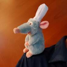 Ratatouille Chef Remy Epaule Magnétique Peluche 6" Douceur Peluche Cadeau Enfants