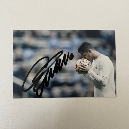 Cristiano Ronaldo Signed Photo Autograph Print Wall Art Home Decor 2