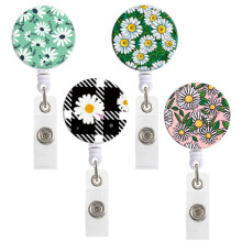 7 parchemins de badge, clip rétractable de badge d'infirmière, clip de badge à pince crocodile (3 sachets de fleurs roses)