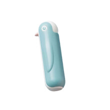 (Blue) Environmentally Friendly Sharp Rotating Folding Can Stand Upright Non-slip Convenient Penguin Paring Cutter