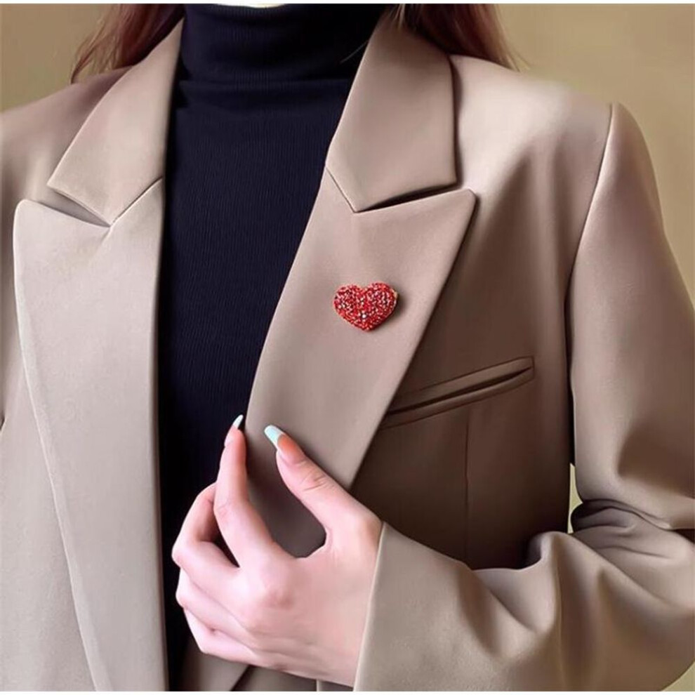 Full Diamond Red Heart Brooch High-end Women&apos;s Brooch Pin