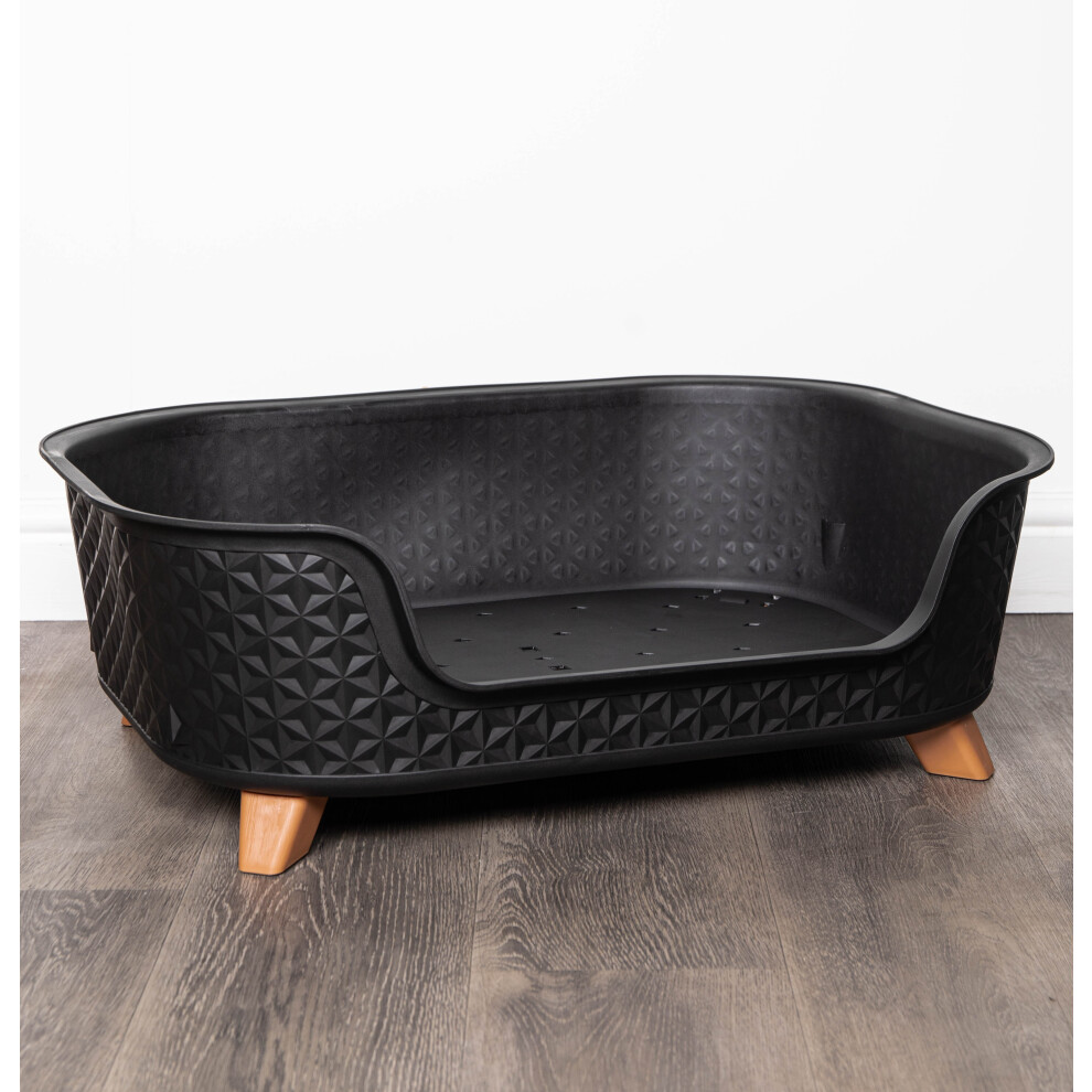 Samuel Alexander 77Cm X 58Cm Plastic Raised Pet Basket With Legs Black